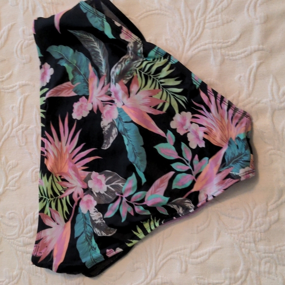 Xhilaration XL HIGH WAISTED BIKINI BOTTOM - Picture 3 of 4